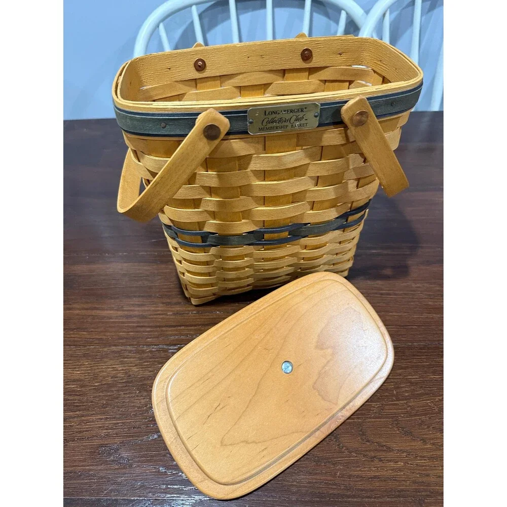 Longaberger Collectors Club Membership Basket w/ Wood Lid Brass Plaque Swing Han